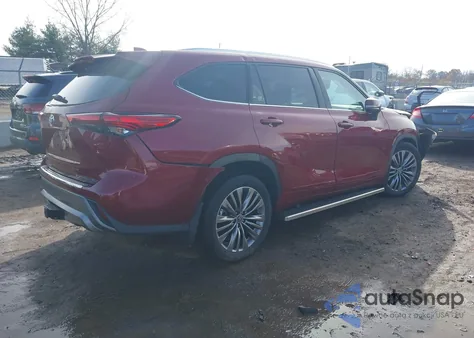 2021 Toyota Highlander Platinum from USA, damaged, VIN 5TDFZRBHXMS144360